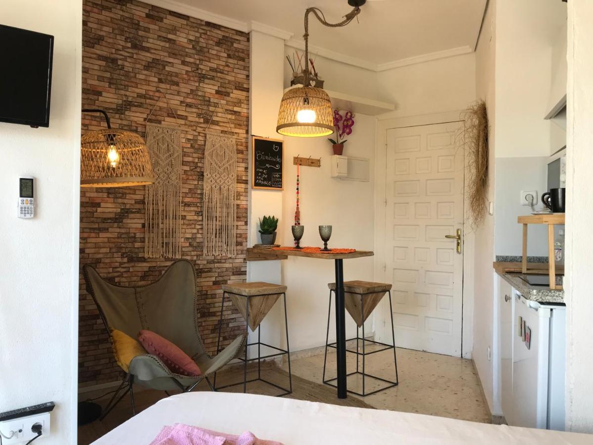 Estudio En Denia Con Piscina Y Wifi Privada, A 100 M Del Mar Eksteriør billede