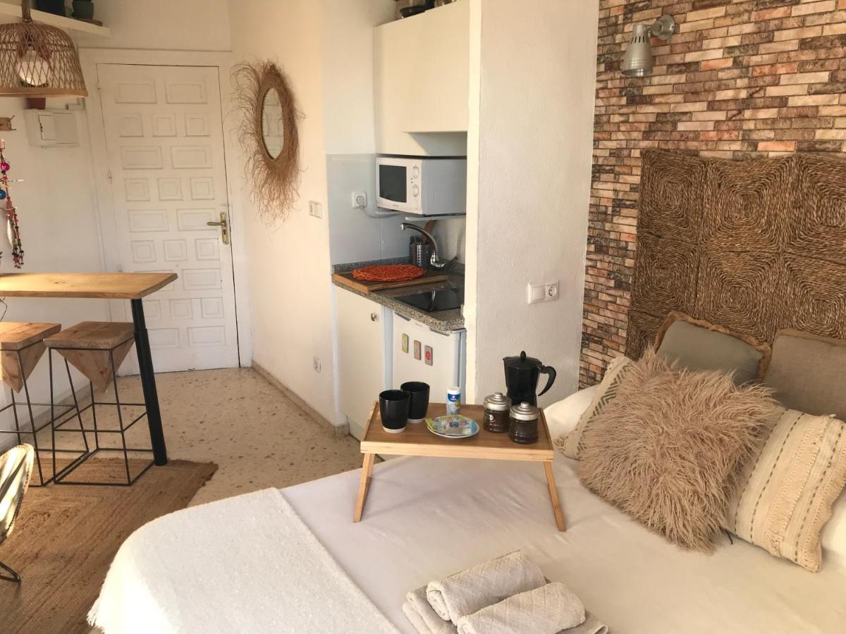 Estudio En Denia Con Piscina Y Wifi Privada, A 100 M Del Mar Eksteriør billede